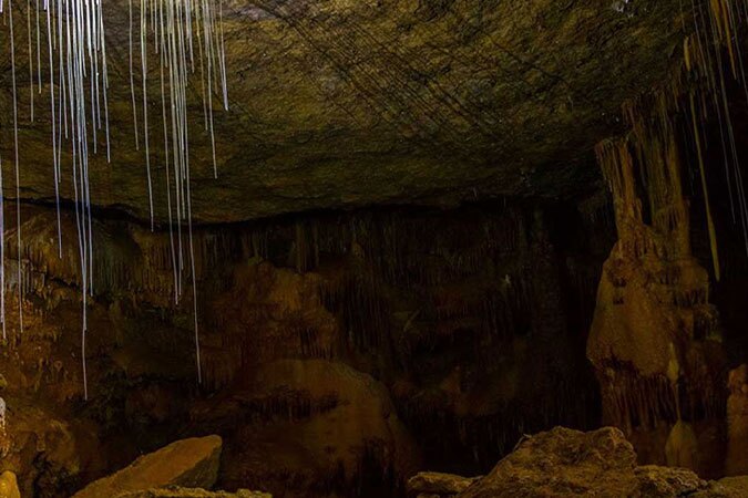 Tourisme-speleologie-6-blog-etnafes