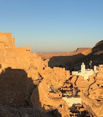 Tataouine : Explorez le Désert Tunisien Authentique 38 chenini-blog etnafes