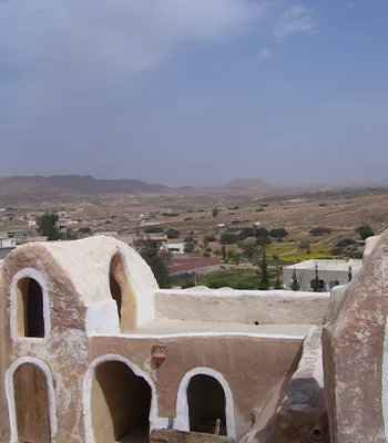 Tataouine : Explorez le Désert Tunisien Authentique 31 ksar-haddad2-blog-etnafes