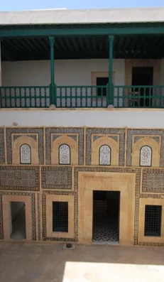 Tourisme à Sfax Tunisie : 7 raisons de découvrir cette destination authentique 55 Tourisme à Sfax Tunisie : Une Exploration Authentique-blog-etnafes